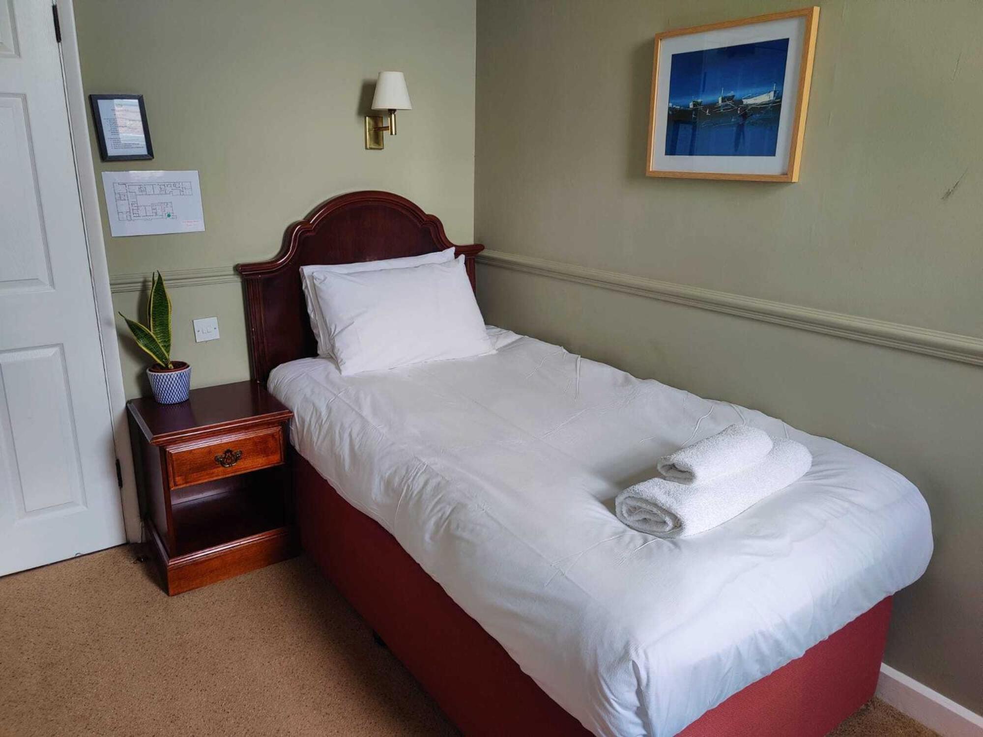 The Crown Hotel Framlingham Rum bild
